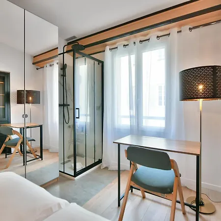 Le Napoleon Chic Et Moderne, L'endroit Parfait Au Coeur De La Banane * 칸느
